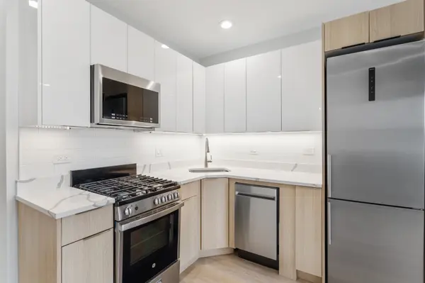 1554 W Juneway TER #1R, Chicago, IL 60626