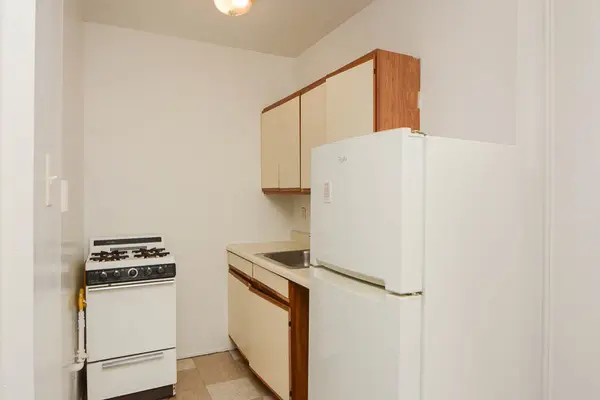 4060 N KENMORE AVE #208, Chicago, IL 60613