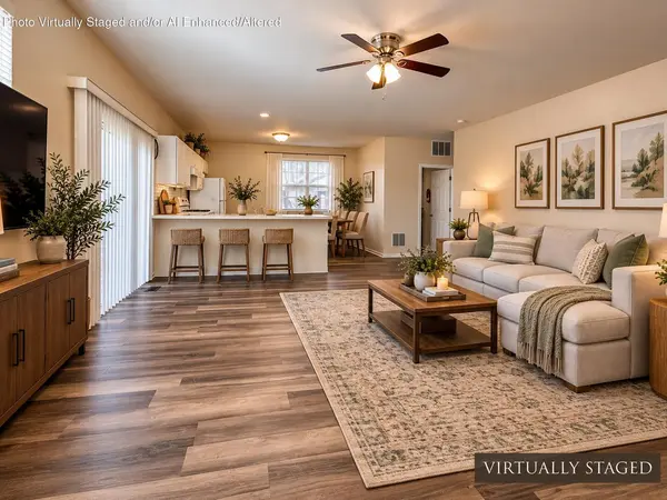 1030 Poppyfield Place, Schererville, IN 46375
