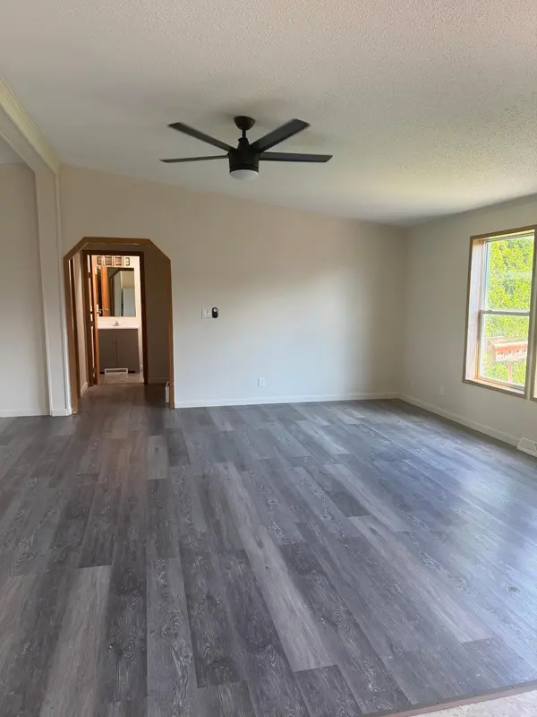 157 Southfork DR SE, Kasson, MN 55944