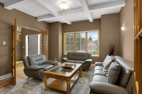 7654 Bennett CT, Inver Grove Heights, MN 55077