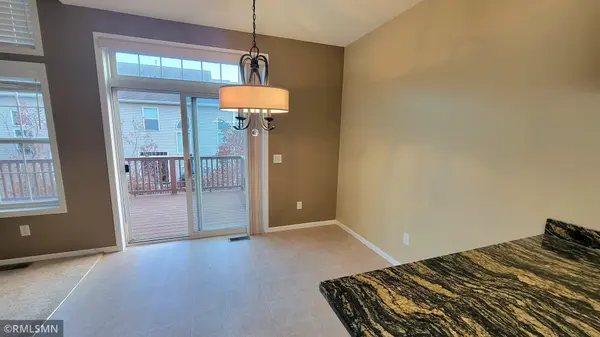 1355 White Oak DR, Chaska, MN 55318
