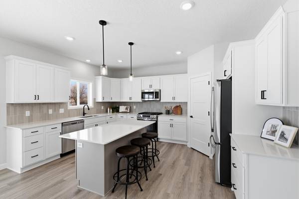 1771 Bobcat LN, New Richmond, WI 54017