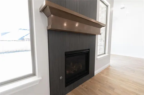 9204 NW 86th TER, Yukon, OK 73099
