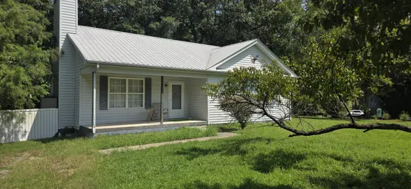 4060 Old Clarksville Pike, Clarksville, TN 37043