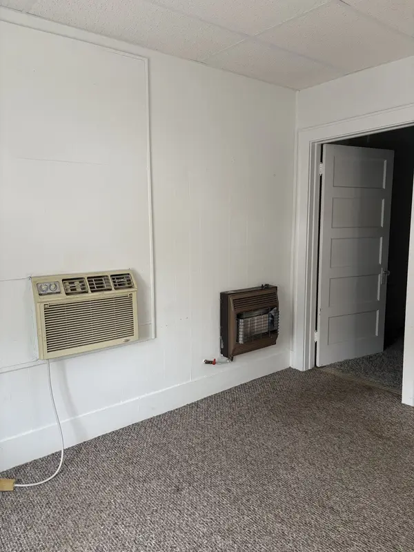 201 S 4th Street, Smithville, TN 37166