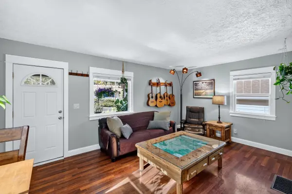 745 S Hatch St, Spokane, WA 99202