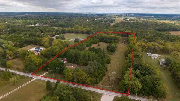 5028 N Farm Road 159, Springfield, MO 65803