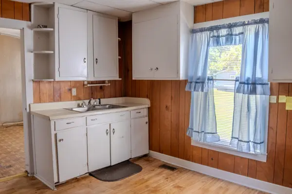 303 OShields ST, Union, SC 29379