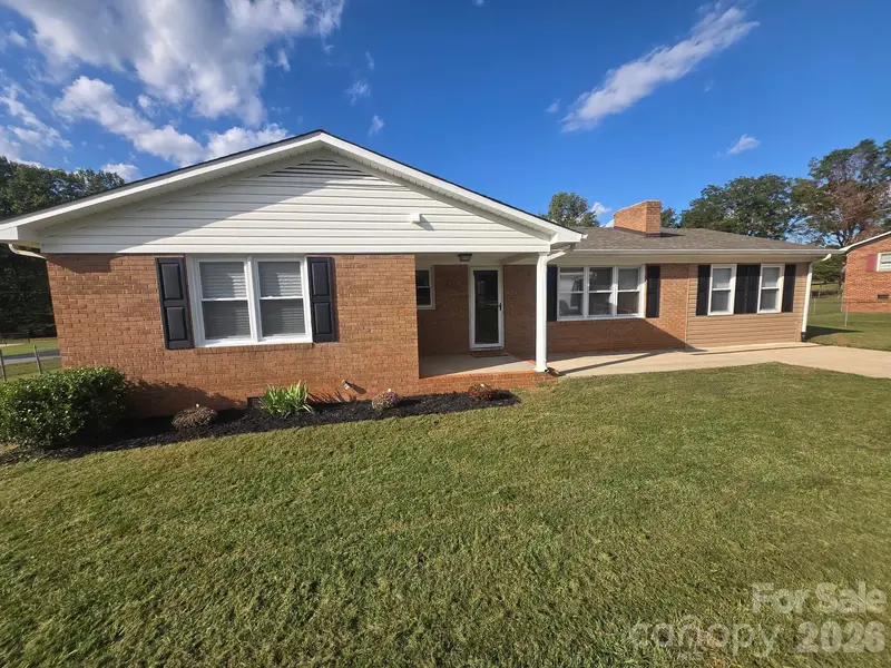 421 Nixon RD, Statesville, NC 28625