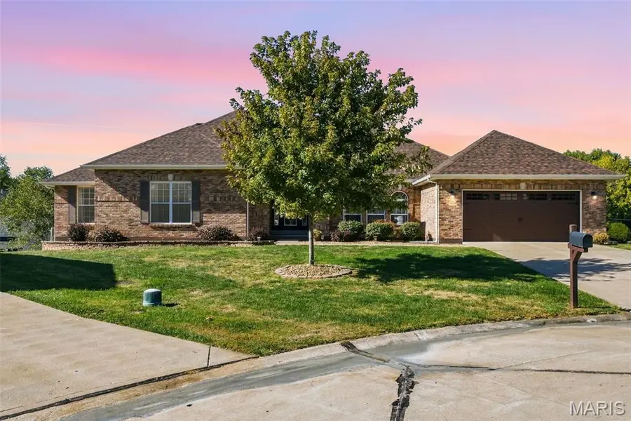 17 White Dove Ct, Dardenne Prairie, MO 63368