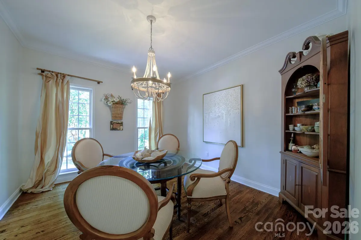 9330 Valley RD, Charlotte, NC 28270