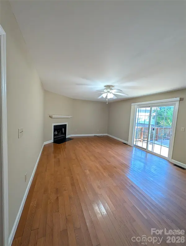 7218 Quail Ridge DR, Charlotte, NC 28226