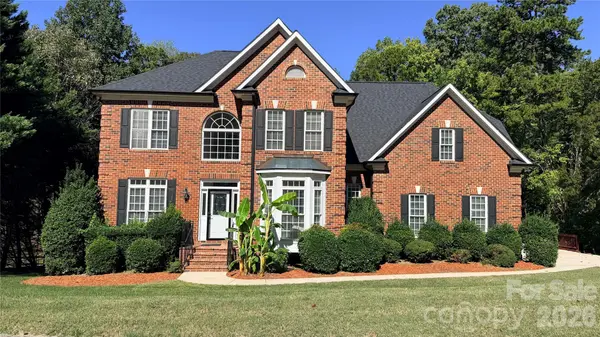 2910 Providence View LN, Charlotte, NC 28270