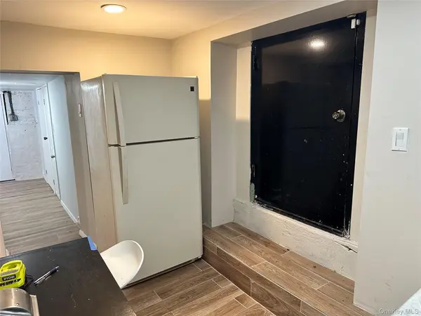 245 Glenhill AVE #Room 1, Yonkers, NY 10701