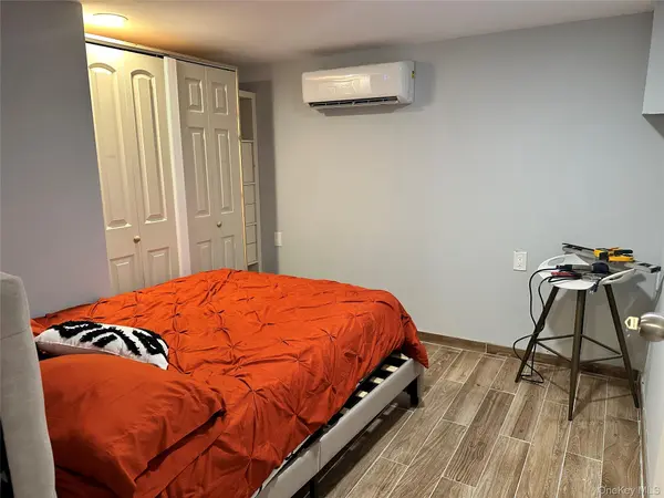 245 Glenhill AVE #Room 1, Yonkers, NY 10701