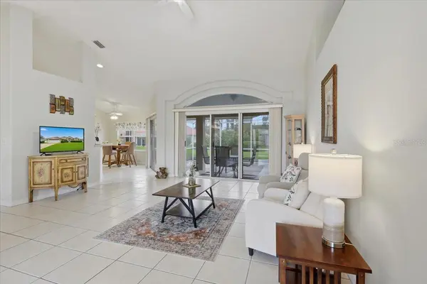 65 WOODBURY DR, Palm Coast, FL 32164