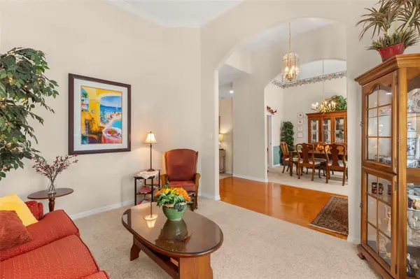 1249 WATERWITCH COVE CIR, Orlando, FL 32806