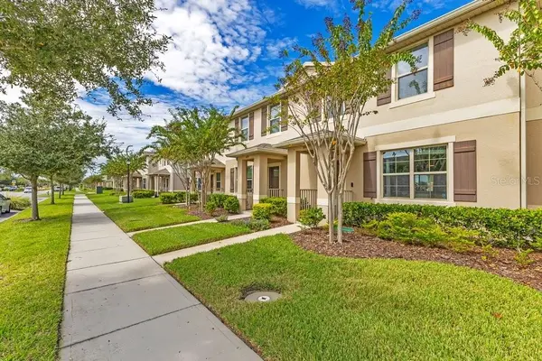 1881 RED CANYON DR, Kissimmee, FL 34744