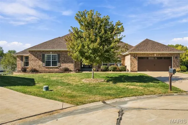 17 White Dove Ct, Dardenne Prairie, MO 63368