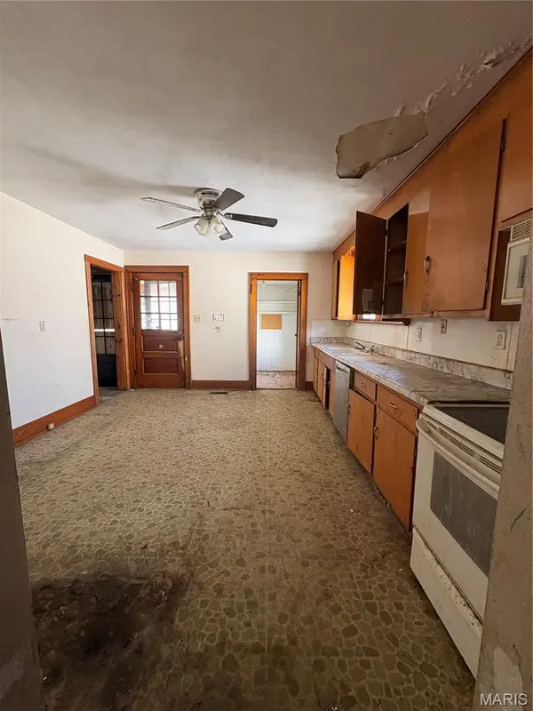 429 Washington AVE, Alton, IL 62024