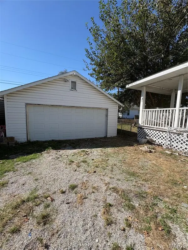 429 Washington AVE, Alton, IL 62024