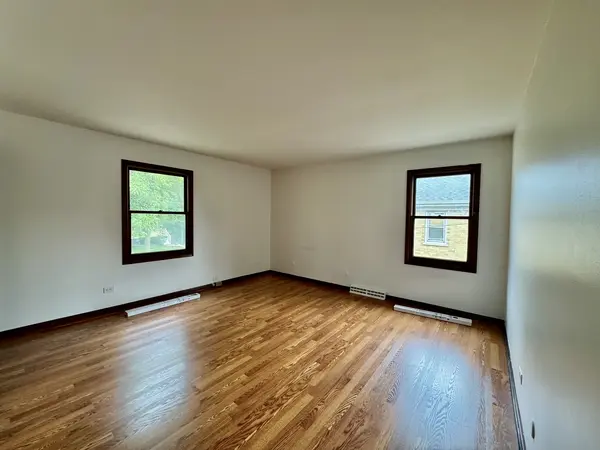 1630 McGovern ST #2S, Highland Park, IL 60035