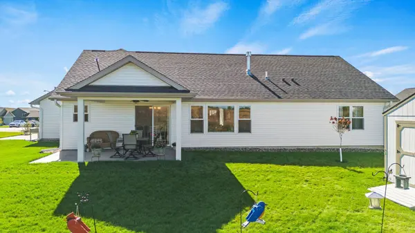 1895 Otter WAY, New Richmond, WI 54017