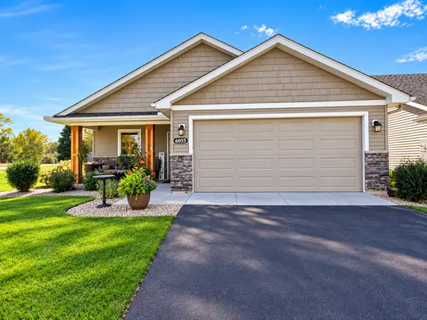 6055 Iris LN, Rockford, MN 55373