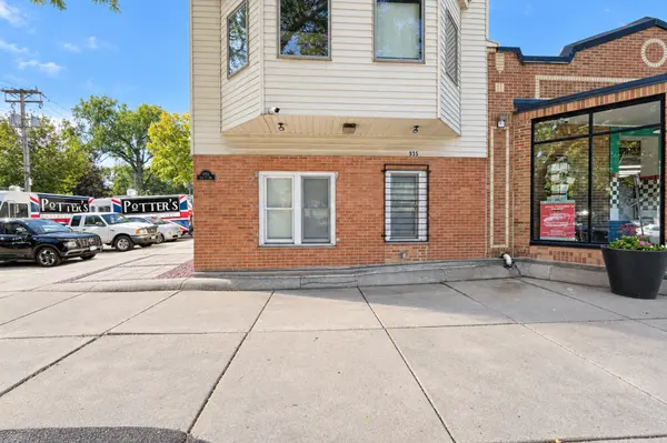 1820 Como AVE SE, Minneapolis, MN 55414