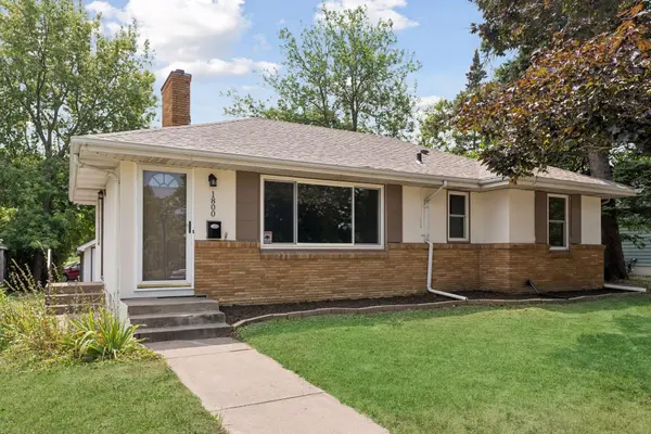 1800 37th AVE NE, Minneapolis, MN 55421