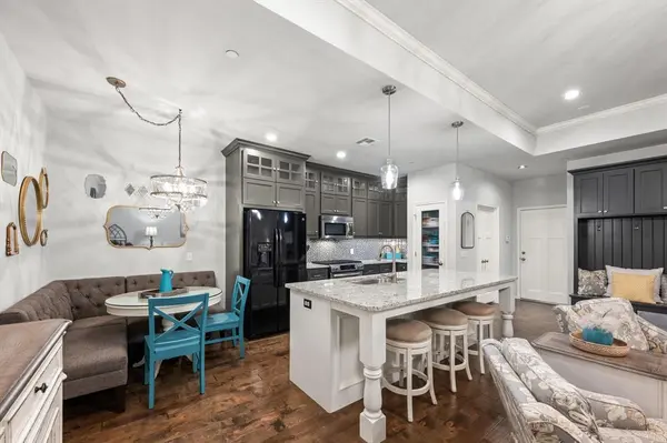 525 Outer Banks WAY, Edmond, OK 73034