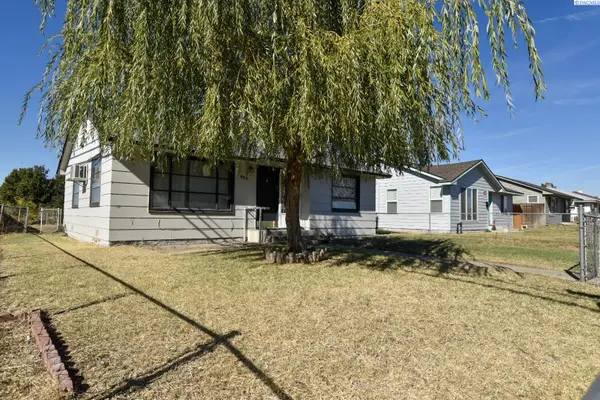 904 N 15th Ave, Pasco, WA 99301
