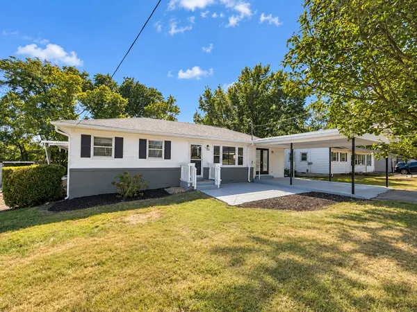 210 Rolling Rd, Shelbyville, TN 37160