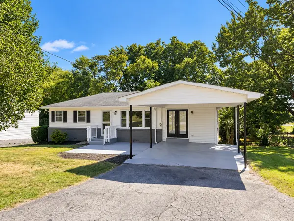 210 Rolling Rd, Shelbyville, TN 37160
