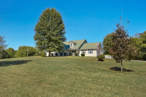 1519 E 515th RD, Brighton, MO 65617