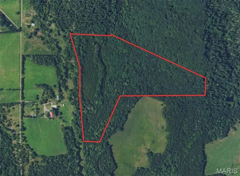 10272 Old Black River Road, Belgrade, MO 63664