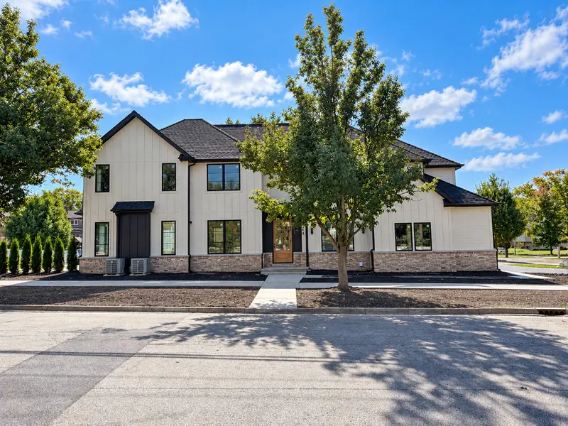524 W Third ST, Elmhurst, IL 60126