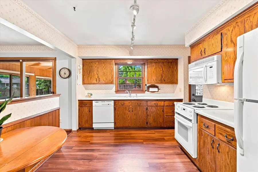 7428 Concerto Curve NE, Fridley, MN 55432