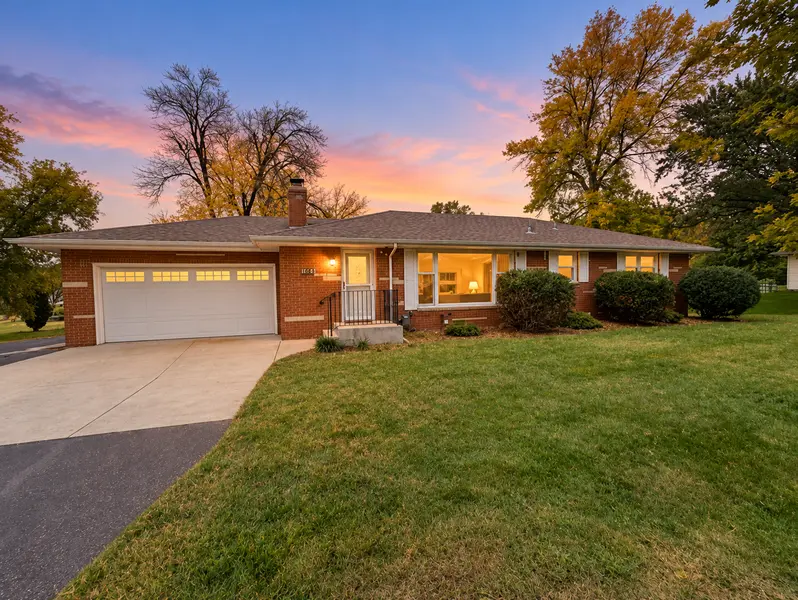 12814 27th AVE N, Plymouth, MN 55441