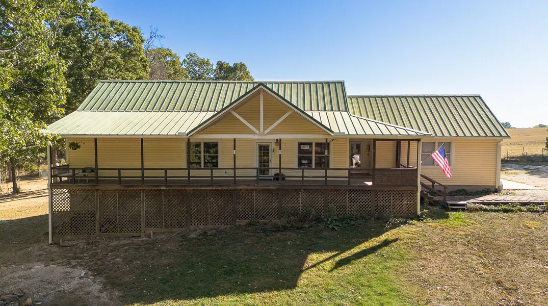 218 Brookside DR, Seymour, MO 65746
