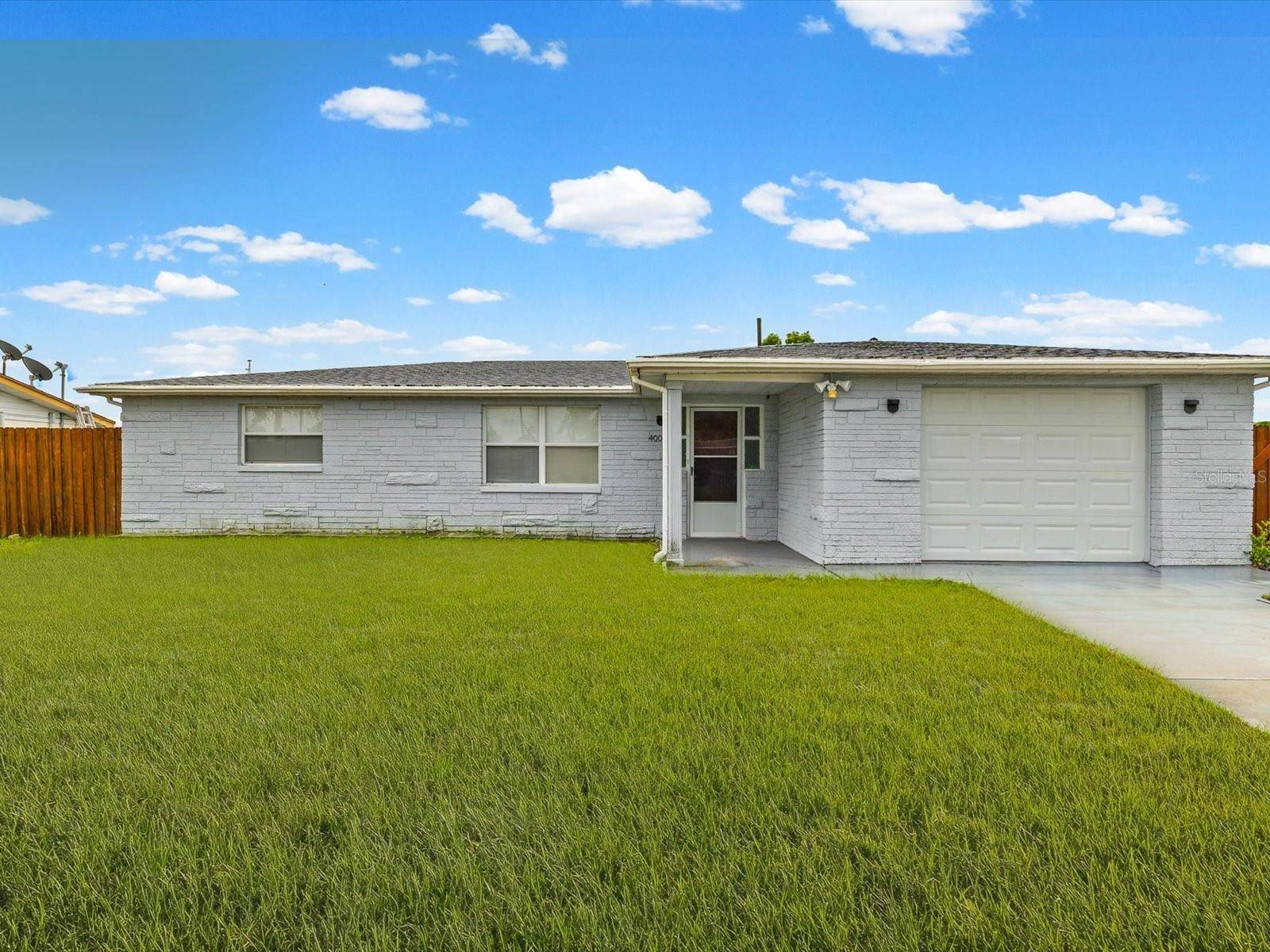 4004 SCARLET MAPLE DR, Holiday, FL 34691