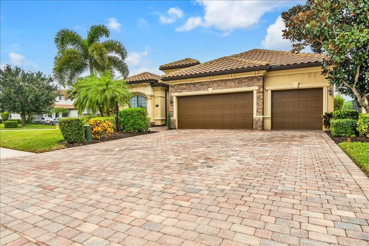 13003 BELKNAP PL, Bradenton, FL 34211