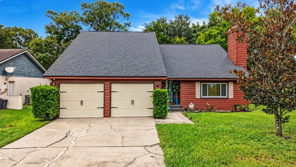 825 MELLOWOOD AVE, Orlando, FL 32825