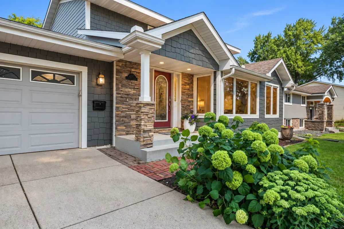 4517 Orchard AVE N, Robbinsdale, MN 55422