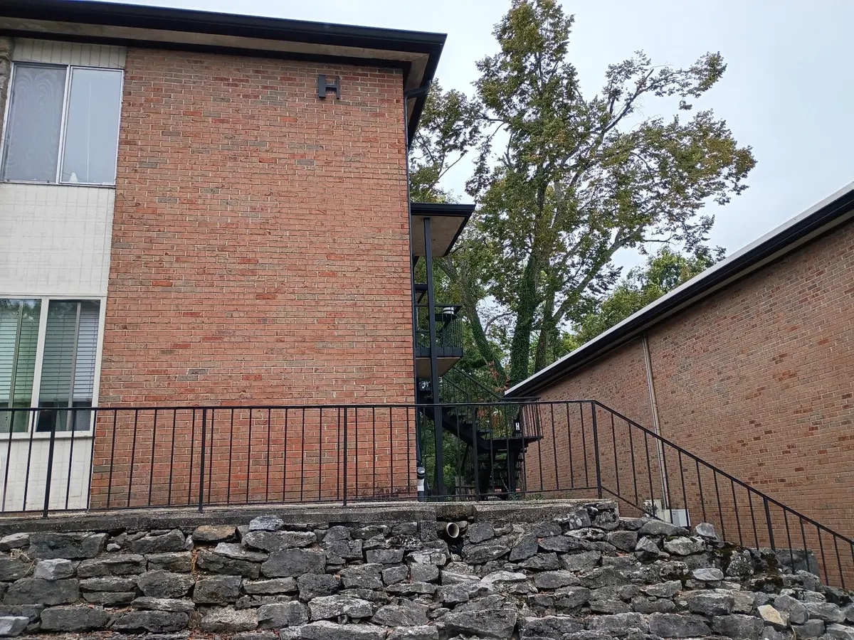 2601 Hillsboro Pike #H16, Nashville, TN 37212