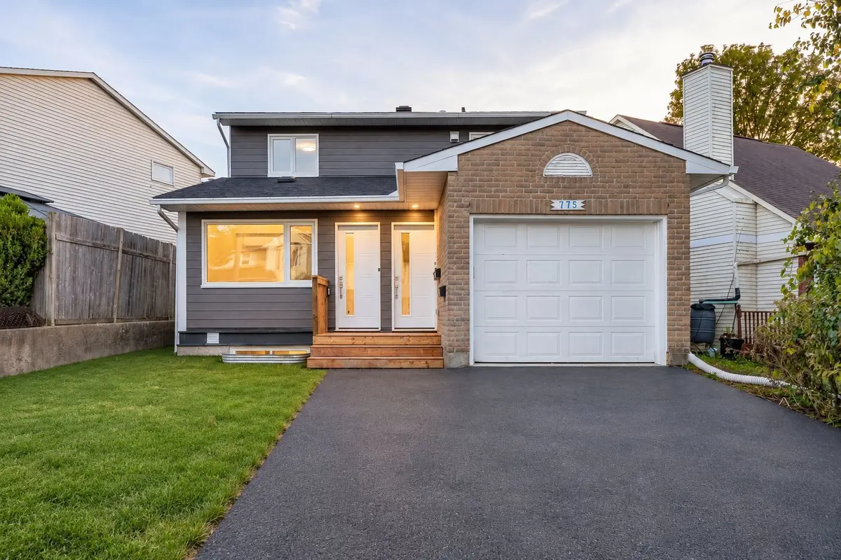 775 Kingfisher CRES #A, Orleans - Cumberland And Area, ON K1E 2L5