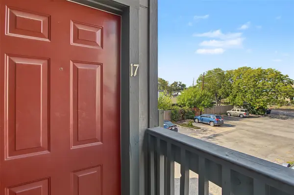 601 Nelray BLVD #17, Austin, TX 78751