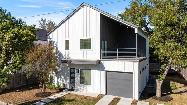 102 W Fawnridge DR, Austin, TX 78753