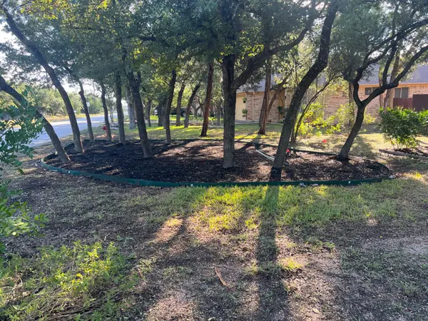402 Lone Star DR, Cedar Park, TX 78613